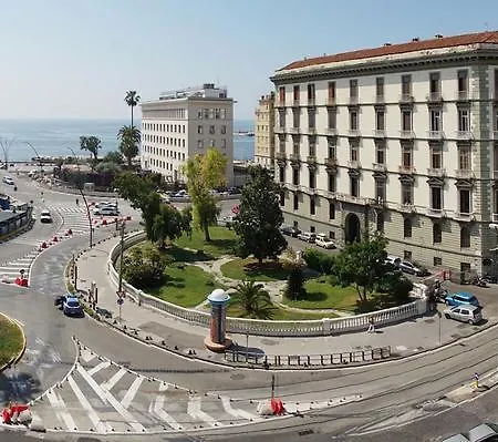 Panzió Riviera Di Chiaia Turrisi Nápoly