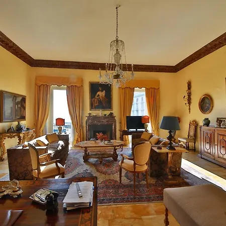 Riviera Di Chiaia Turrisi